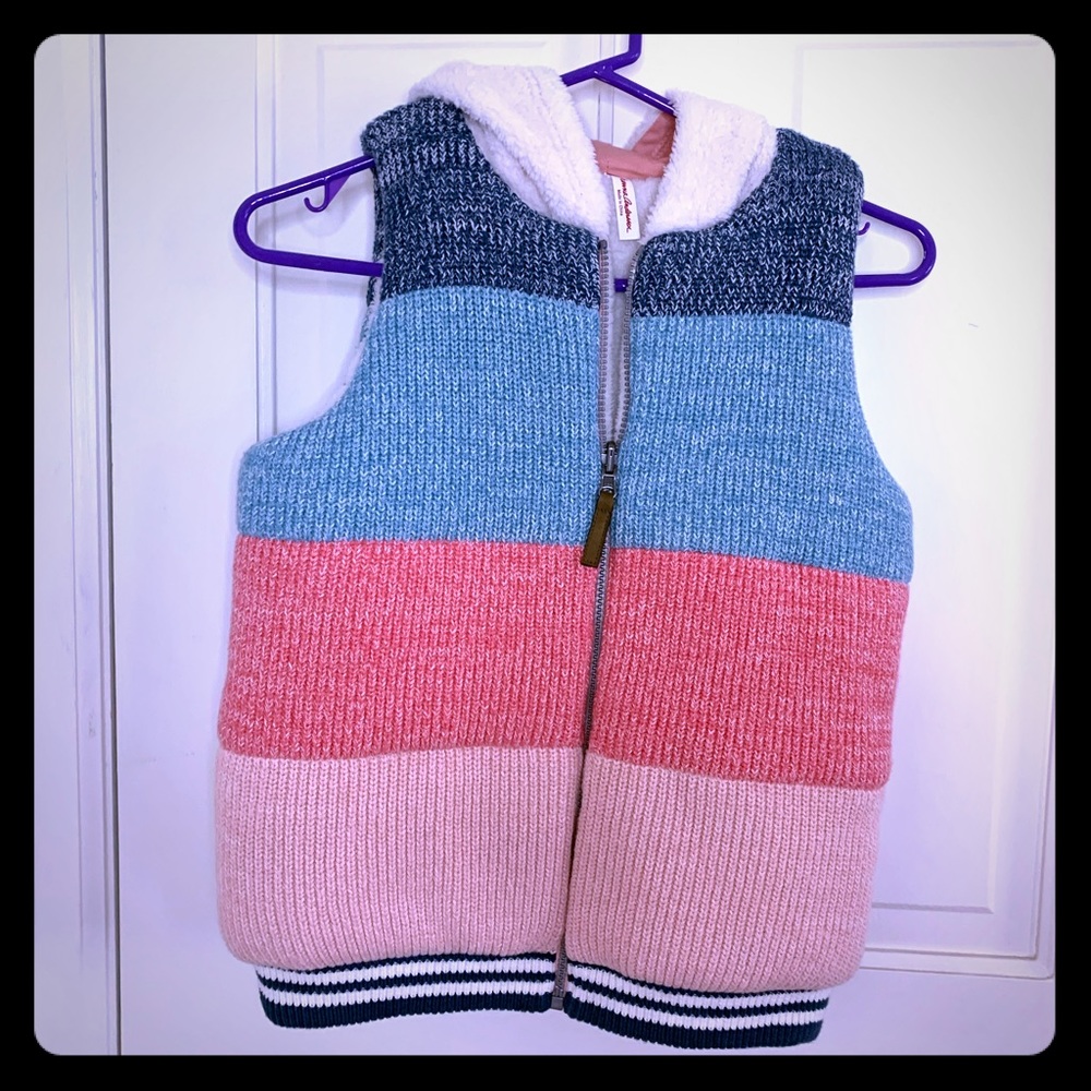 Hanna Andersson lined vest size 150